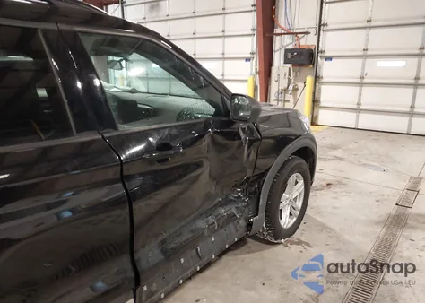 2022 Ford Explorer Xlt z USA, uszkodzony, nr VIN 1FMSK8DH8NGA29449